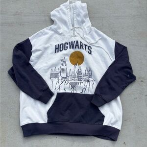 Official Harry Potter Men's Hoodie - Hogwarts pullover white and Black XXL